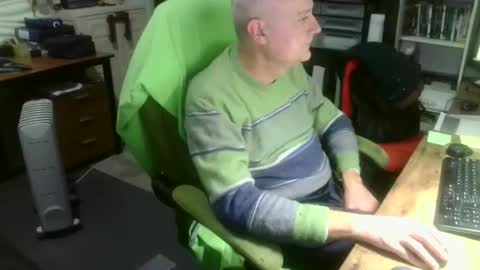 ernello online show from October 1, 4:27 am