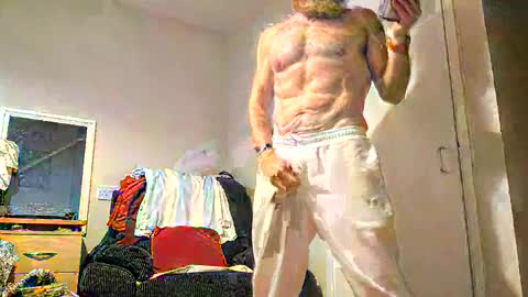 Ernie online show from October 12, 10:59 pm