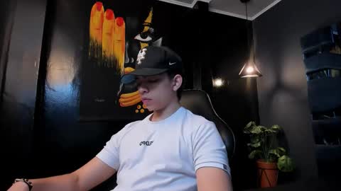 Eryon online show from December 15, 11:29 am