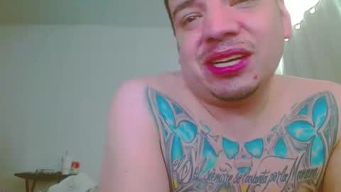 escodamus12 online show from February 16, 9:27 pm