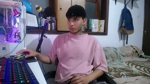 Esteban online show from January 28, 4:39 am