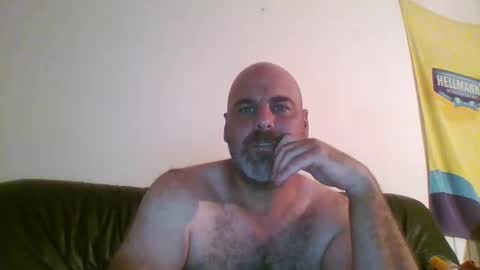 Snapshot of espartano2025 chatting on November 1, 10:03 pm espartano2025 online show from November 1, 10:03 pm