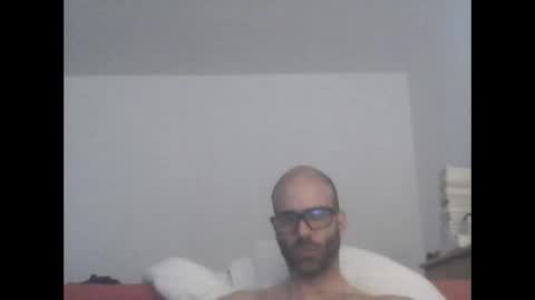 especially871850 online show from April 23, 11:37 am