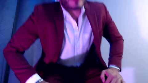 Snapshot of esteban_fer chatting on December 18, 8:42 am Esteban Fernandez online show from December 18, 8:42 am