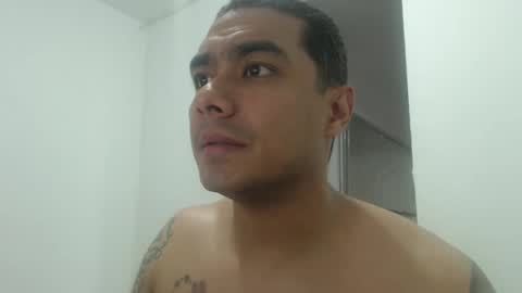 estebanmed92 online show from January 9, 7:19 pm