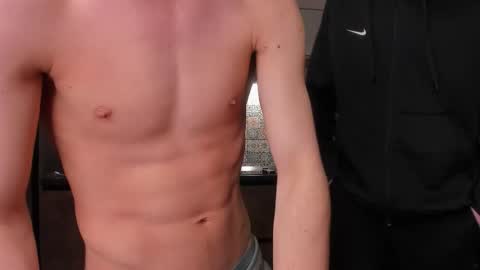 LOUIS online show from March 5, 1:02 am