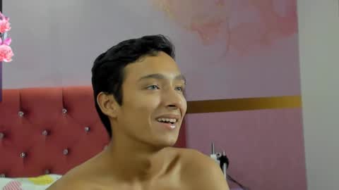 estyler_18 online show from February 17, 12:10 am