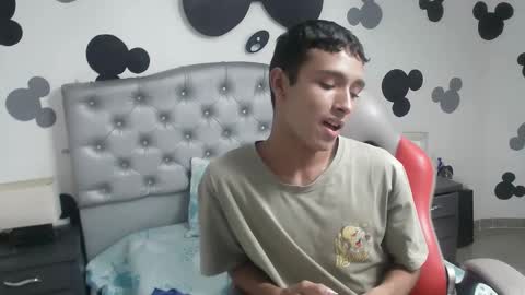 estyler_18 online show from January 26, 1:20 am