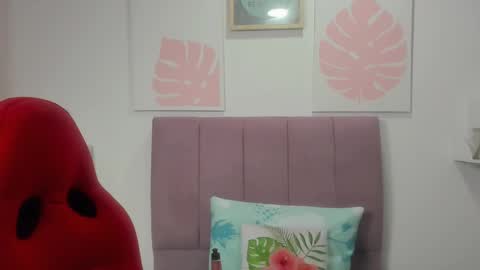 estyler_18 online show from February 26, 2:15 am