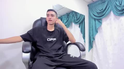 Ethan online show from January 22, 9:11 pm