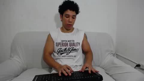 Ethan Noir online show from February 16, 8:44 pm