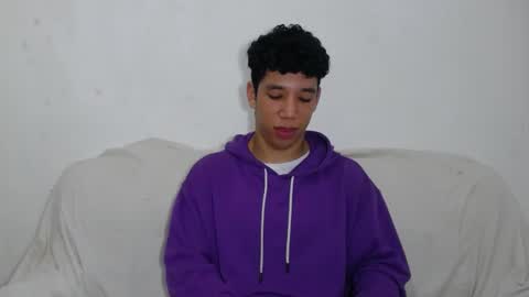 Ethan Noir online show from February 22, 8:05 pm