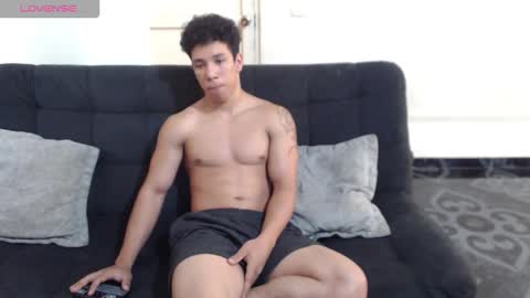 Ethan Noir online show from September 29, 8:27 pm