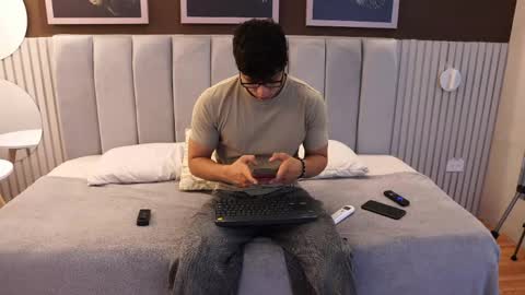 ethan_occonor online show from May 31, 8:32 pm
