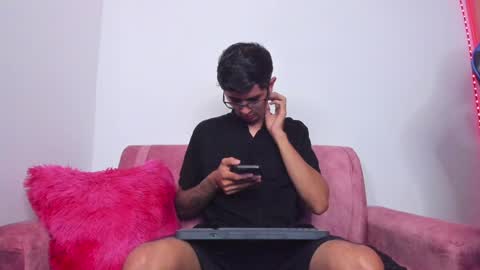 Snapshot of ethan_sai01 chatting on December 13, 7:59 am ETHAN SAI online show from December 13, 7:59 am