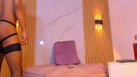 ethan_thouse online show from November 7, 8:56 pm