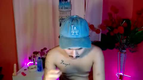 Snapshot of ethan_uwuxx chatting on October 24, 9:33 am DAVE online show from October 24, 9:33 am