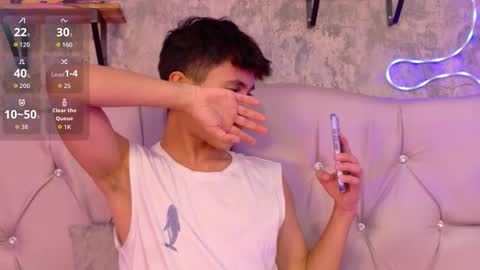 Ethan online show from January 15, 8:44 pm