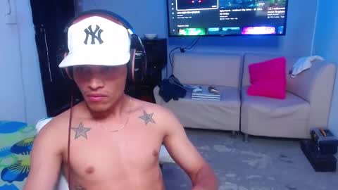 ethan white  online show from February 19, 10:12 am