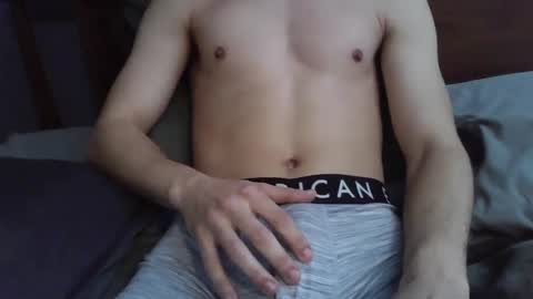 Ethan online show from January 17, 3:43 pm