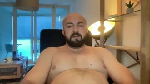 europeloverboy online show from September 18, 6:26 am