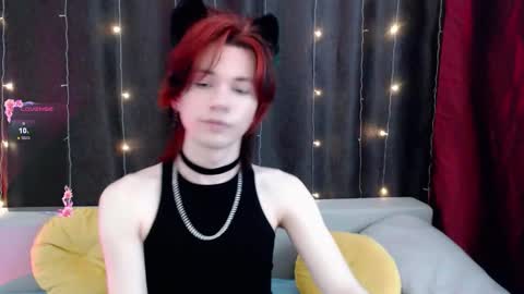 evan_reinhart online show from November 28, 9:16 pm