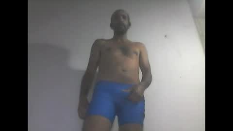 everaldosantos online show from February 23, 11:47 pm