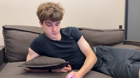 exclusiveflexboy online show from June 29, 9:37 pm