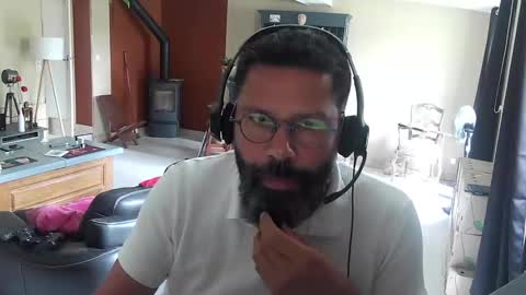 Gio online show from September 11, 4:06 pm