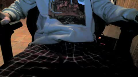 exibitionboi69 online show from October 25, 4:58 am