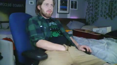 Explosivee andyy online show from March 10, 11:38 am