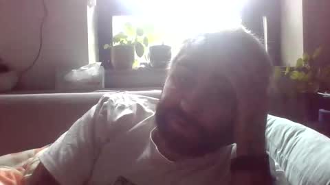 Snapshot of eytab chatting on October 4, 9:03 am Eytab online show from October 4, 9:03 am