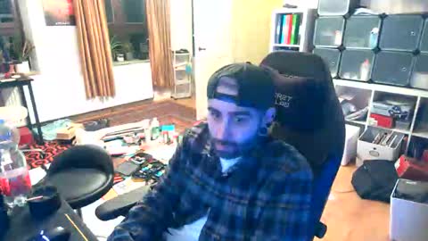 Snapshot of eytab chatting on September 16, 1:39 am Eytab online show from September 16, 1:39 am