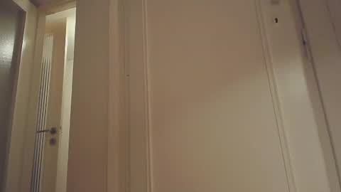 Snapshot of ezcoda chatting on December 20, 4:57 pm EZCODA online show from December 20, 4:57 pm