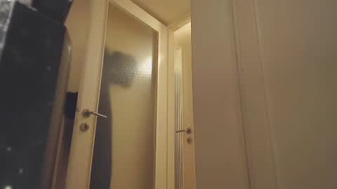 Snapshot of ezcoda chatting on January 26, 2:35 am EZCODA online show from January 26, 2:35 am