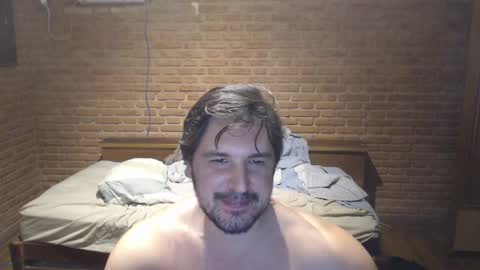 fabio_rodrigues online show from December 4, 1:14 am