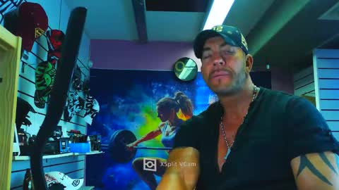 fabxxxl online show from February 25, 7:42 am