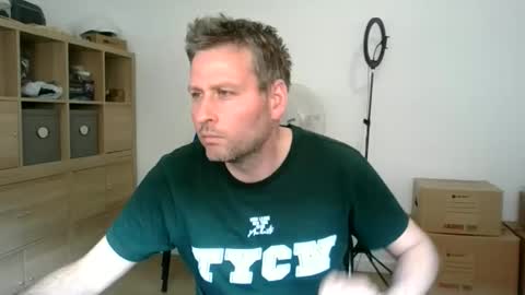 faer_087 online show from April 30, 10:55 am