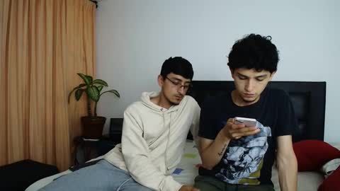 FallGays online show from December 22, 11:35 pm