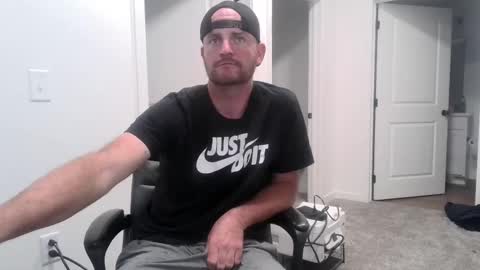 Snapshot of fallout7657 chatting on October 8, 11:14 am Daddy online show from October 8, 11:14 am