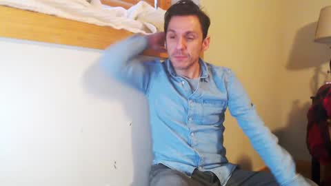 Fan Friction online show from January 8, 7:03 pm