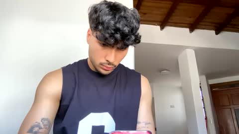 farid_24 online show from October 7, 9:30 pm