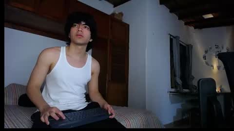 farid_24 online show from June 23, 2:27 am