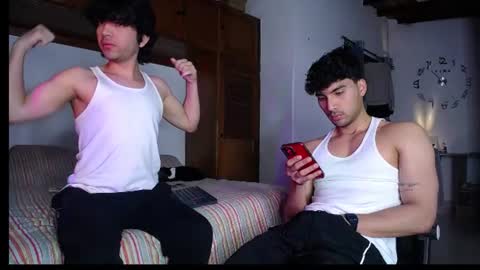 farid_24 online show from June 21, 3:23 am