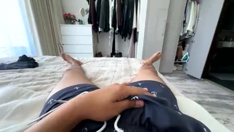 faried92 online show from October 26, 8:38 am