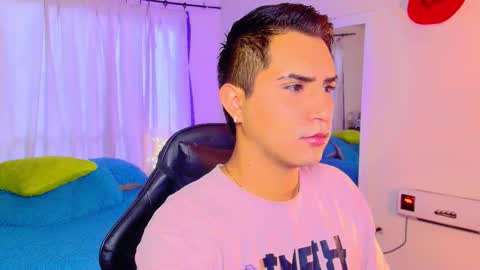 Johan online show from December 18, 11:17 am