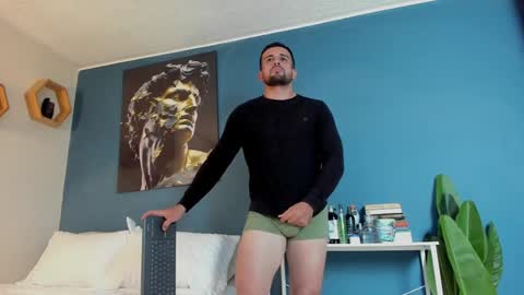 M A T  T E O online show from January 31, 3:09 am