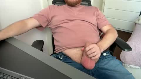 Snapshot of fatjohnlong chatting on October 8, 2:54 pm John Long online show from October 8, 2:54 pm