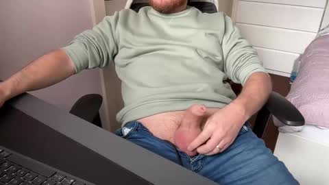 Snapshot of fatjohnlong chatting on October 6, 10:42 am John Long online show from October 6, 10:42 am