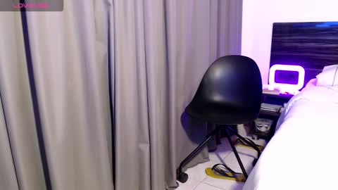 FAUSTO online show from December 16, 9:00 pm